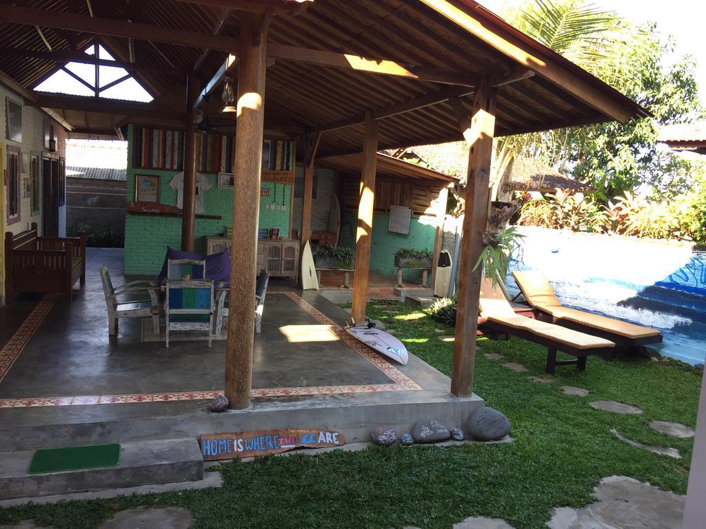 Hotel Medewi Secret Surfcamp Pulukan Zewnętrze zdjęcie