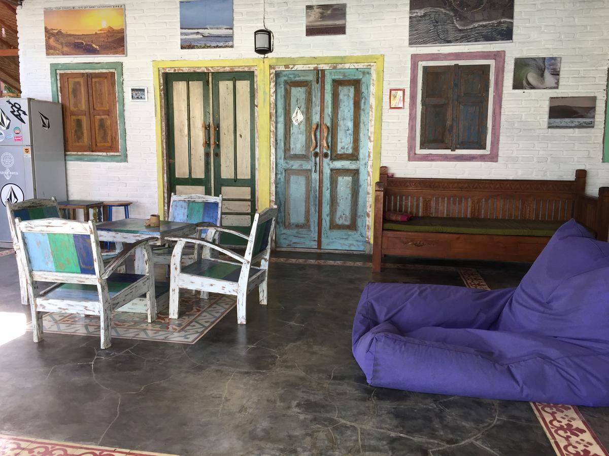 Hotel Medewi Secret Surfcamp Pulukan Zewnętrze zdjęcie